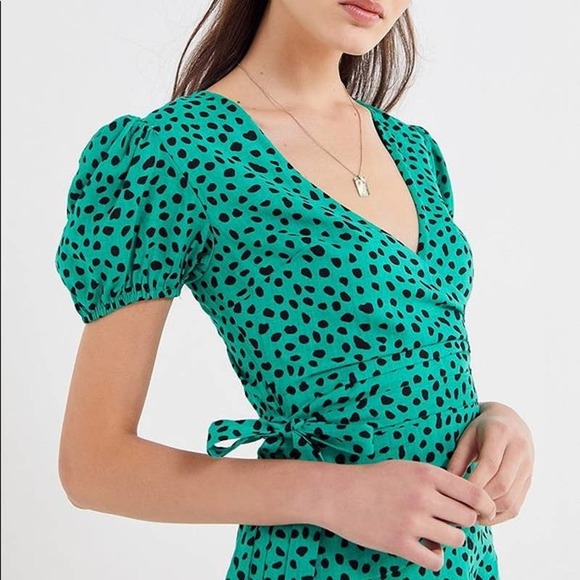Urban Outfitters • Green Polka Dot Wrap Dress - Picture 2 of 10